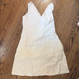 Laura Ashley White V-Neck Chemise Sleepwear